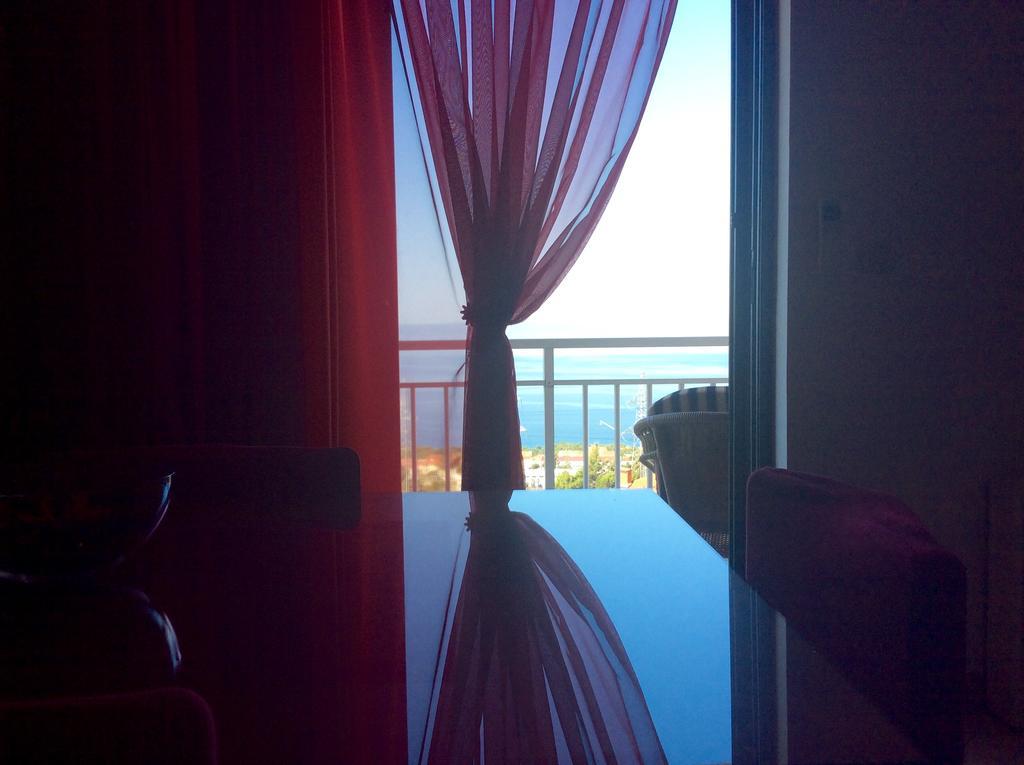 Apartments Cepo Makarska Esterno foto